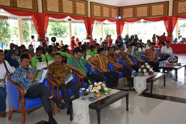 158 Pelatih dan Atlet Berprestasi Bengkalis Terima Bonus Dari KONI